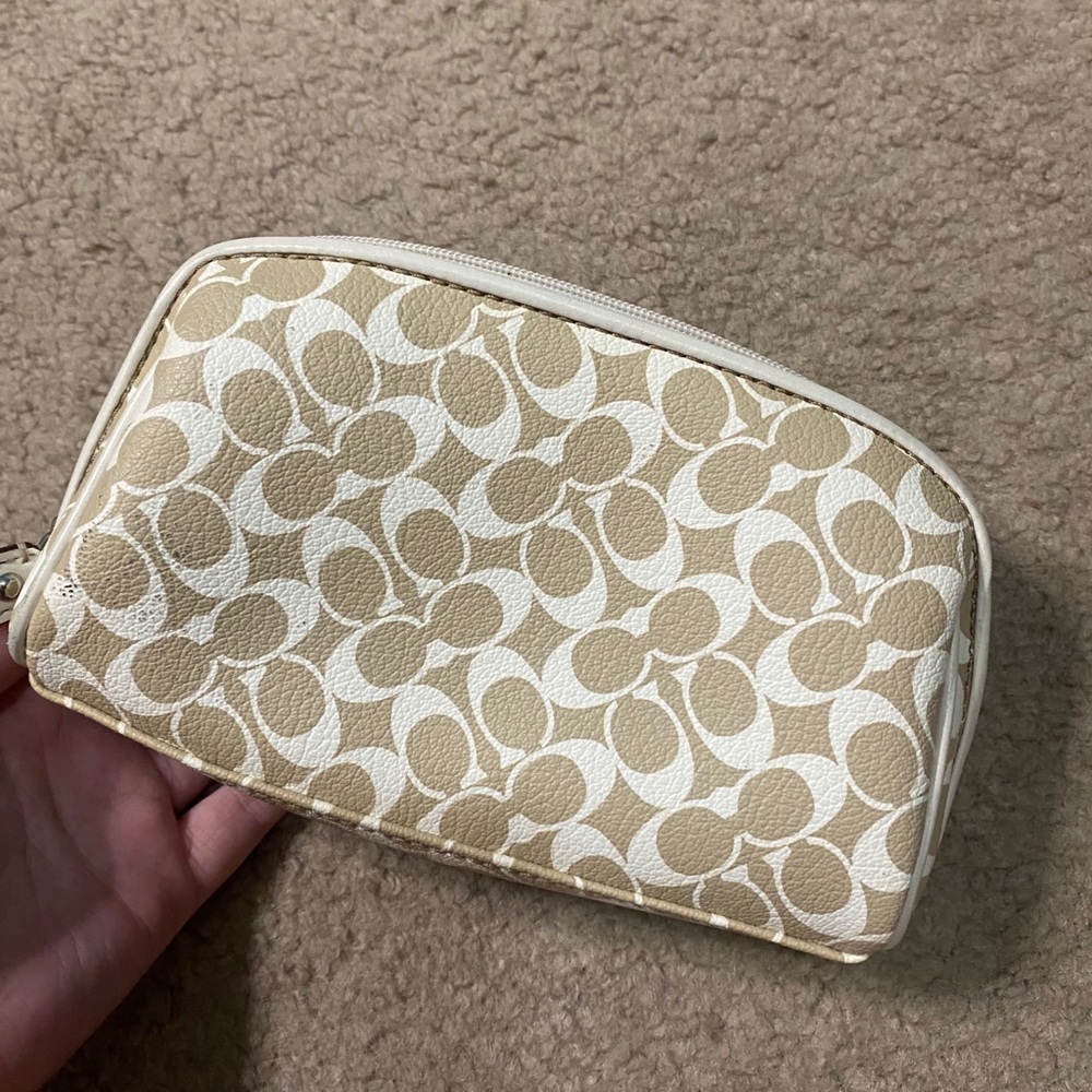 Coach wallet - Picture 3 of 3